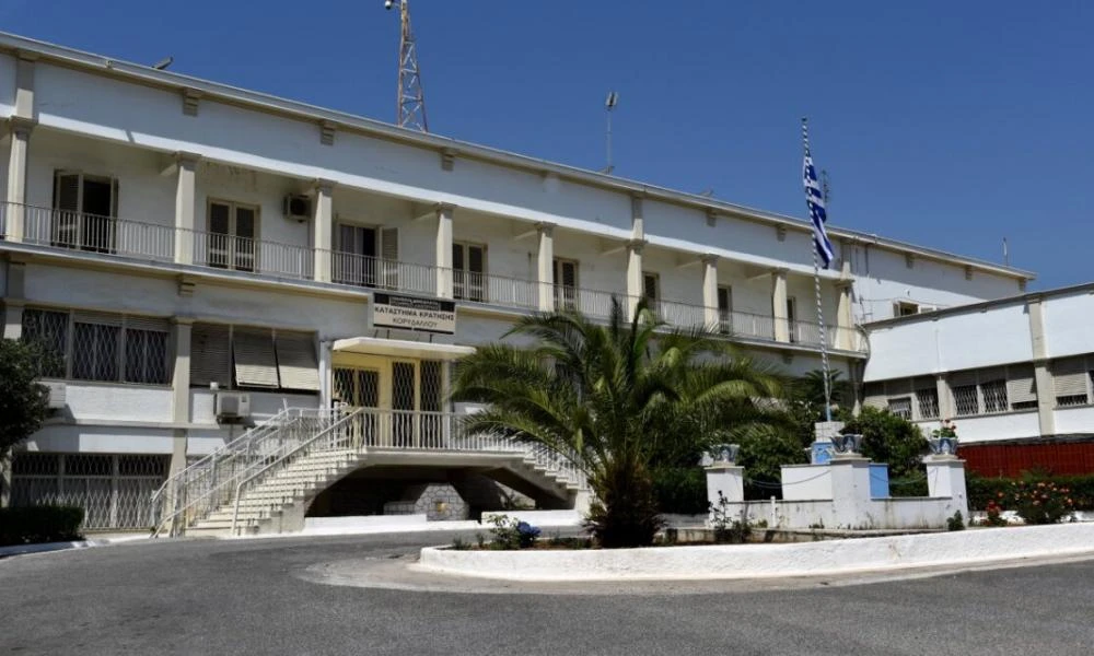 Συμπλοκή στις φυλακές Κορυδαλλού: Πληροφορίες για έναν νεκρό
